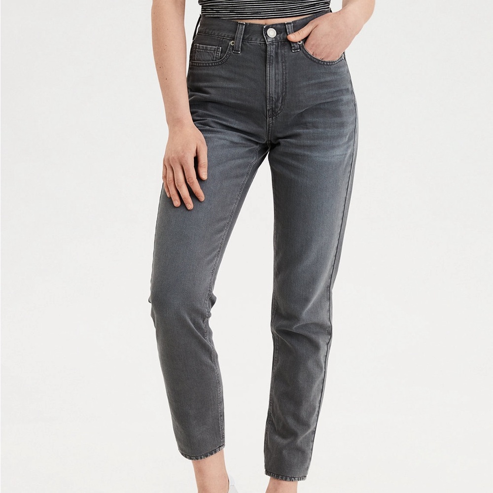 American Eagle Mom Jeans Size 10